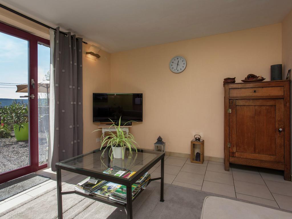 Cozy Apartment In Stoumont With Private Terrace ภายนอก รูปภาพ
